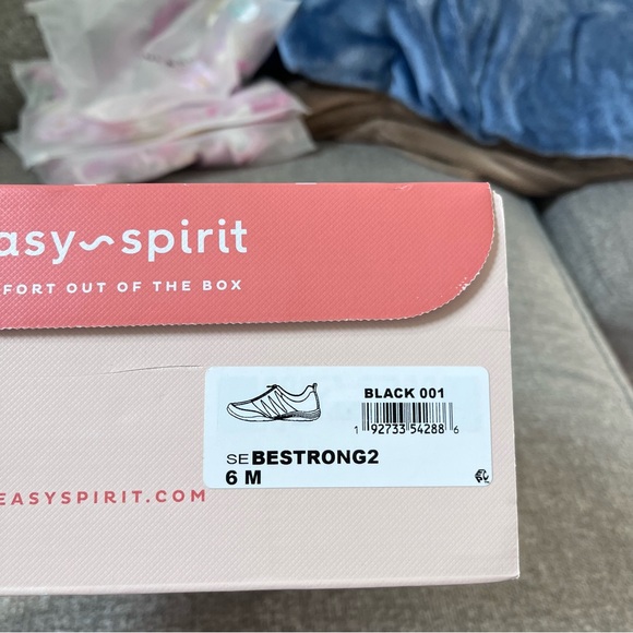 NIB Easy Spirit shoes - Picture 8 of 8